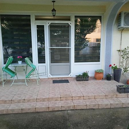Apartman Zafirovi ゲヴゲリヤ エクステリア 写真